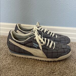 Puma Roma Women’s Plaid Sneakers - Blue/Gray and White